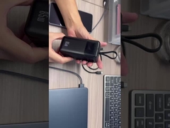 65W kompaktes, leistungsstarkes, tragbares Ladegerät mit eingebauten Kabeln