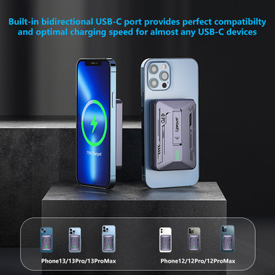 Ein guter Preis. 5000 mAh schnelle drahtlose Ladekapazität OEM/ODM Magnet-Powerbank Online