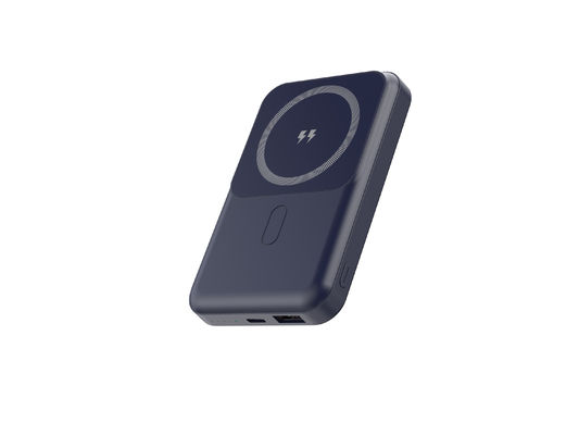 Wireless Charging Magnet Power Bank mit 7.5W Ausgang Li Polymer Batterie ABS PC Feuerfest