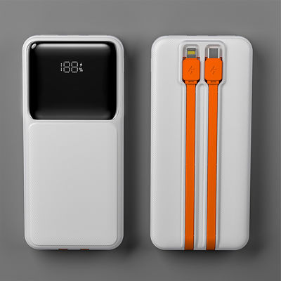 Ein guter Preis. Kompakte eingebaute Kabel-Powerbank Weiße tragbare Powerbank Überlastschutz Online