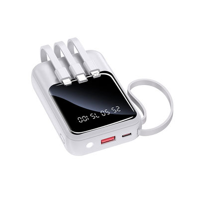 Ein guter Preis. Outdoor Schwarz-Weiß-Powerbank mit eingebauten LED-Anzeigen Online